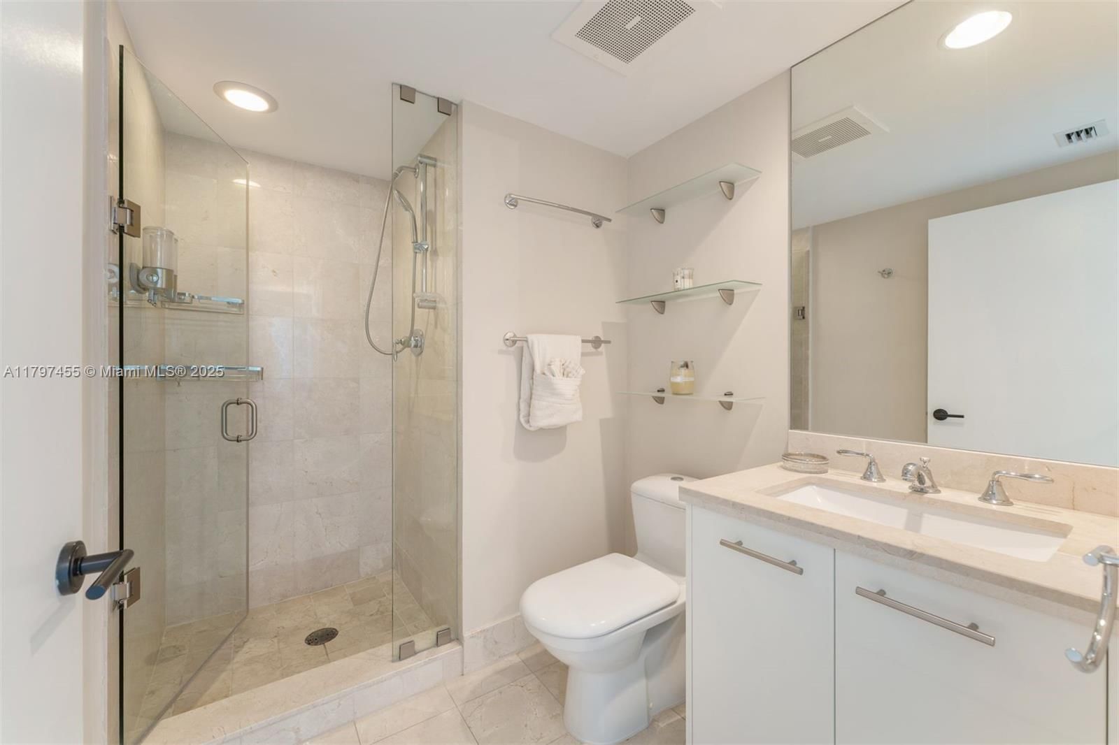 Real estate property located at 6801 Collins Ave PH10, Miami-dade, Central Carillon Beach Co, Miami Beach, FL