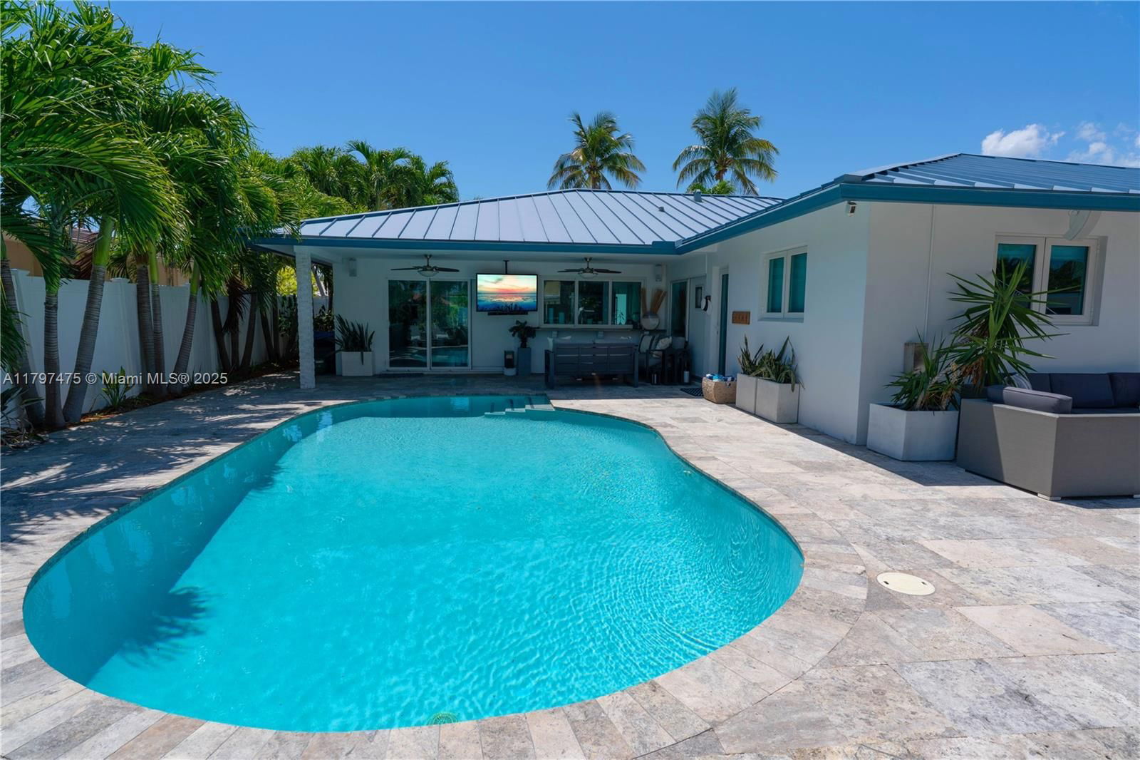 Real estate property located at 2711 57th Ct, Broward, Lake Estates, Fort Lauderdale, FL
