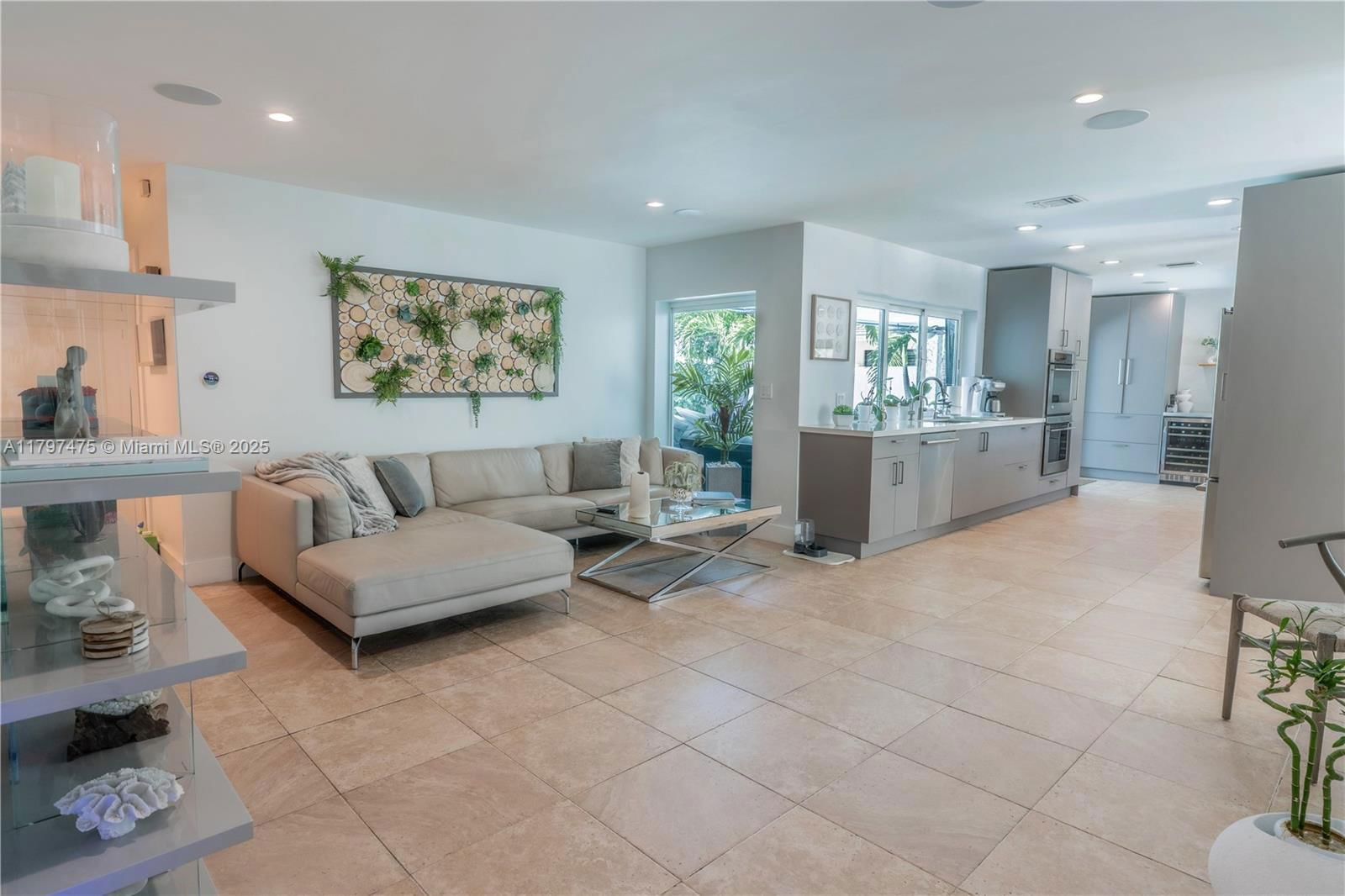 Real estate property located at 2711 57th Ct, Broward, Lake Estates, Fort Lauderdale, FL