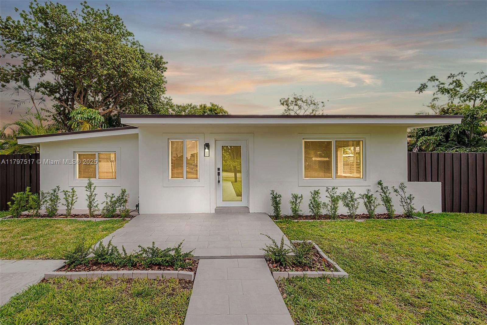 Real estate property located at 10051 48th St, Miami-dade, Tropical Estates, Miami, FL