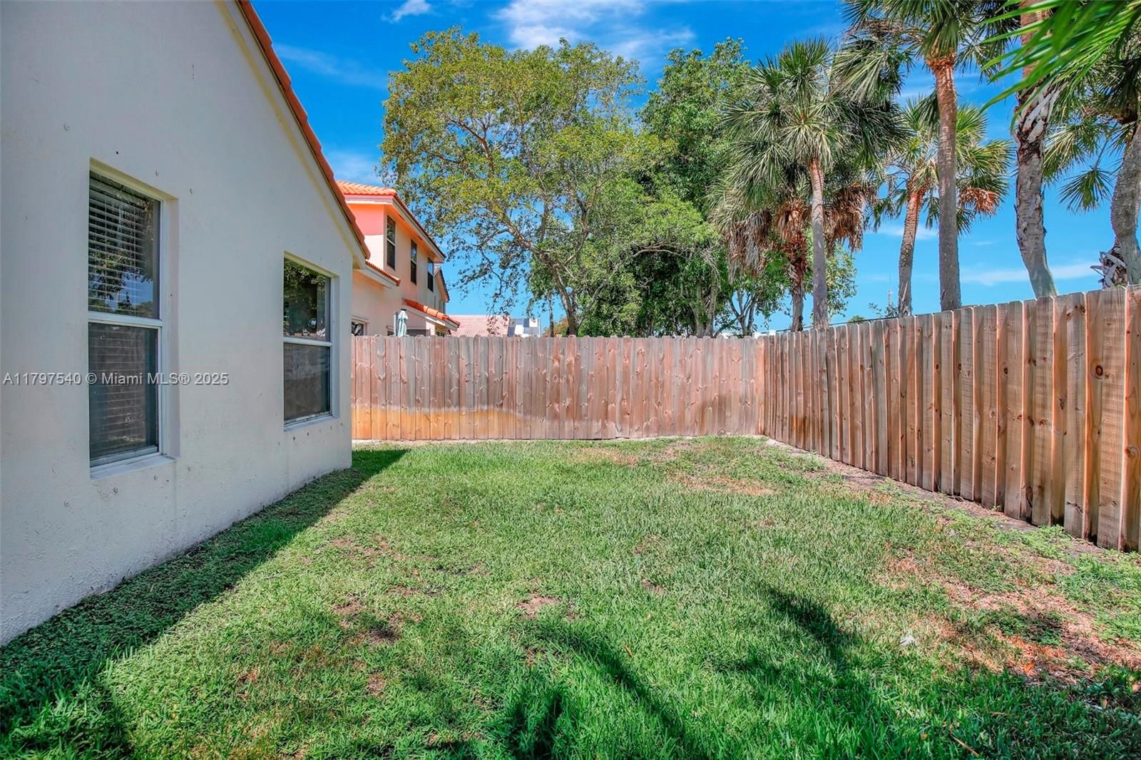 Real estate property located at 18225 21st St, Broward, Silver Lakes At Pembroke, Pembroke Pines, FL