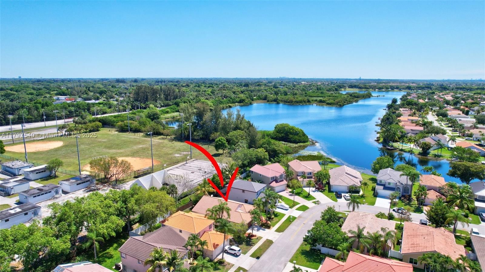 Real estate property located at 18225 21st St, Broward, Silver Lakes At Pembroke, Pembroke Pines, FL