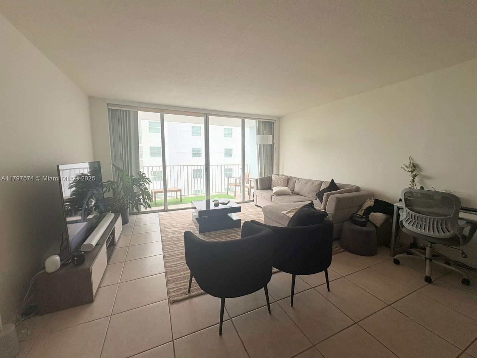 Real estate property located at 5838 Collins Ave #10E, Miami-dade, 5838 Condominium, Miami Beach, FL
