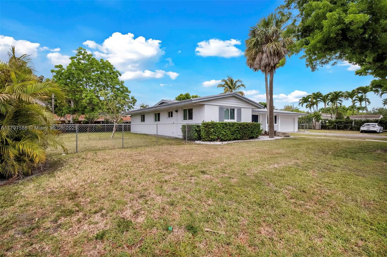 Real estate property located at 8700 87th Ave, Miami-dade, Snapper Creek Park Unit N, Miami, FL