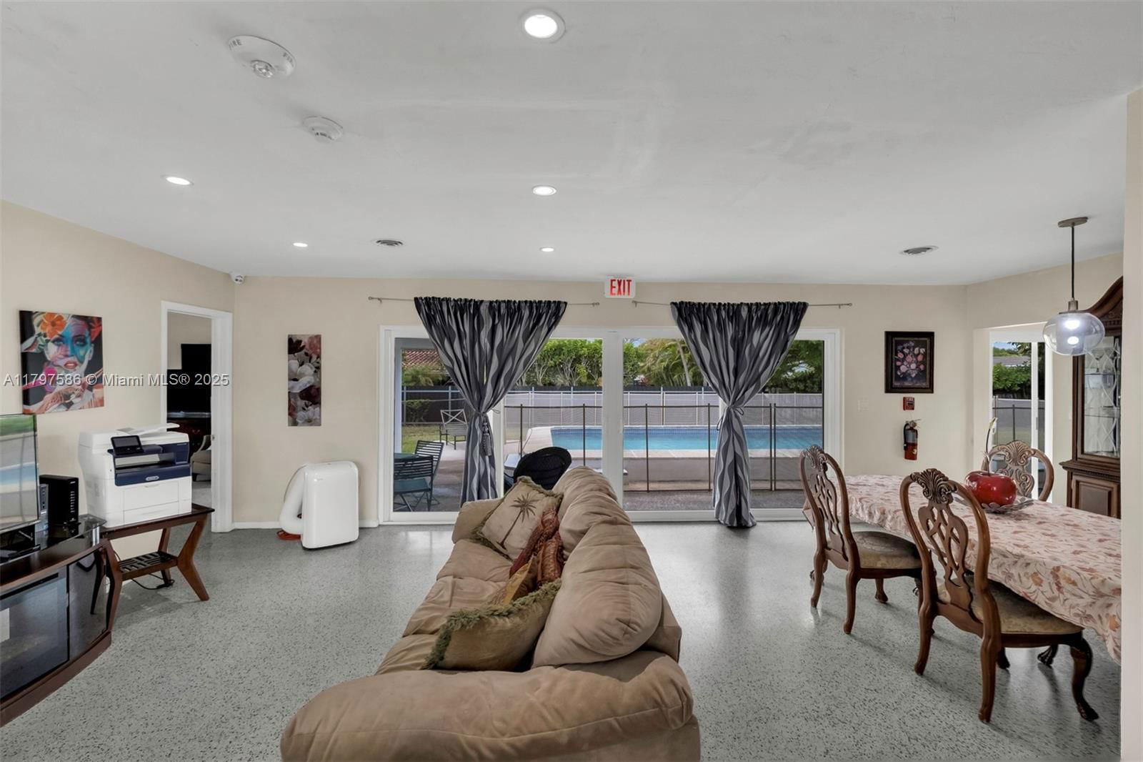 Real estate property located at 8700 87th Ave, Miami-dade, Snapper Creek Park Unit N, Miami, FL