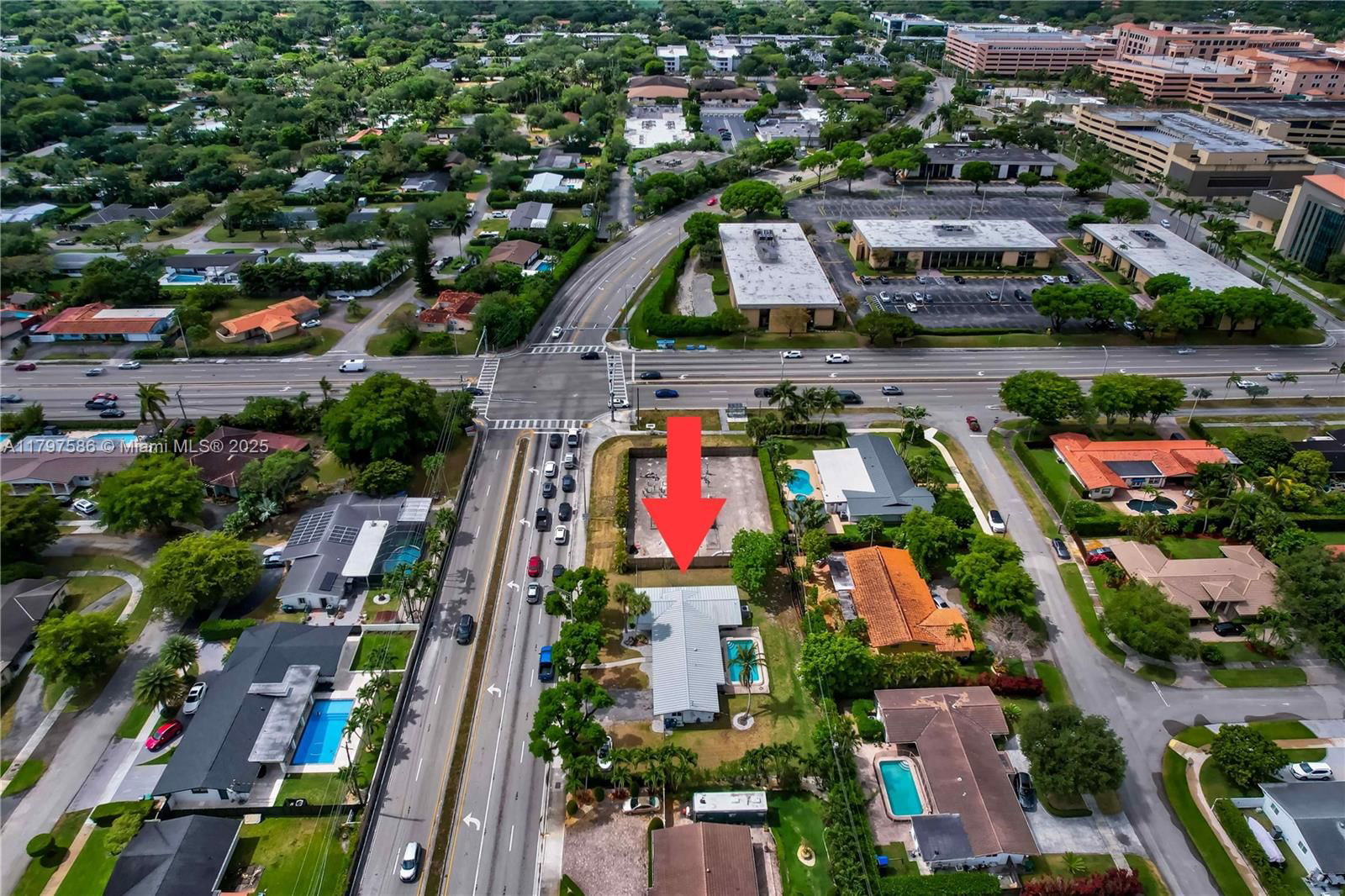 Real estate property located at 8700 87th Ave, Miami-dade, Snapper Creek Park Unit N, Miami, FL