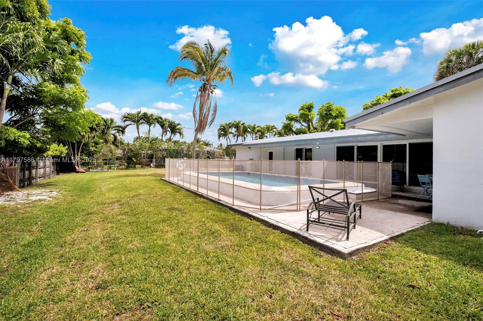 Real estate property located at 8700 87th Ave, Miami-dade, Snapper Creek Park Unit N, Miami, FL