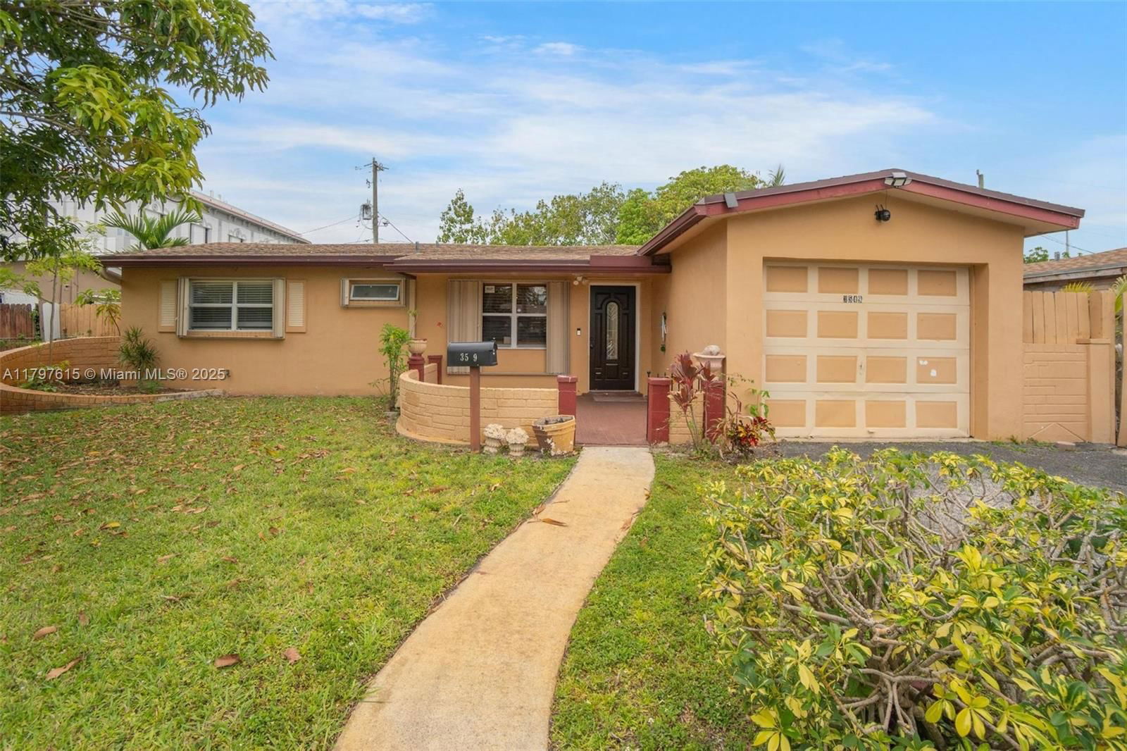 Real estate property located at 3549 39th Ave, Broward, Lauderdale Lakes North Ga, Lauderdale Lakes, FL