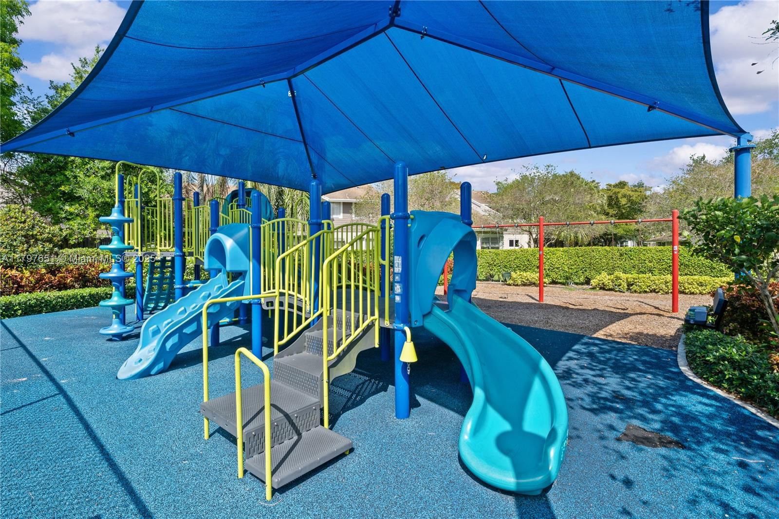 Real estate property located at 15712 Woodgate Ct B, Broward, Woodgate Condominium 33, Sunrise, FL