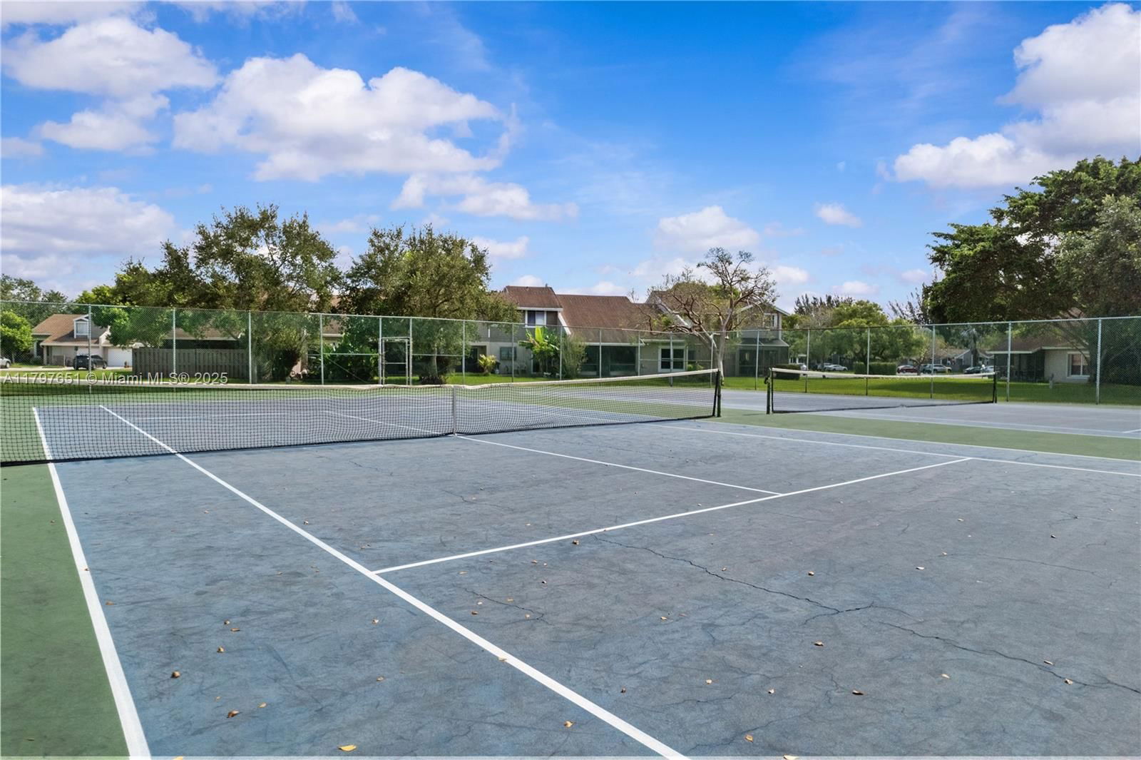 Real estate property located at 15712 Woodgate Ct B, Broward, Woodgate Condominium 33, Sunrise, FL