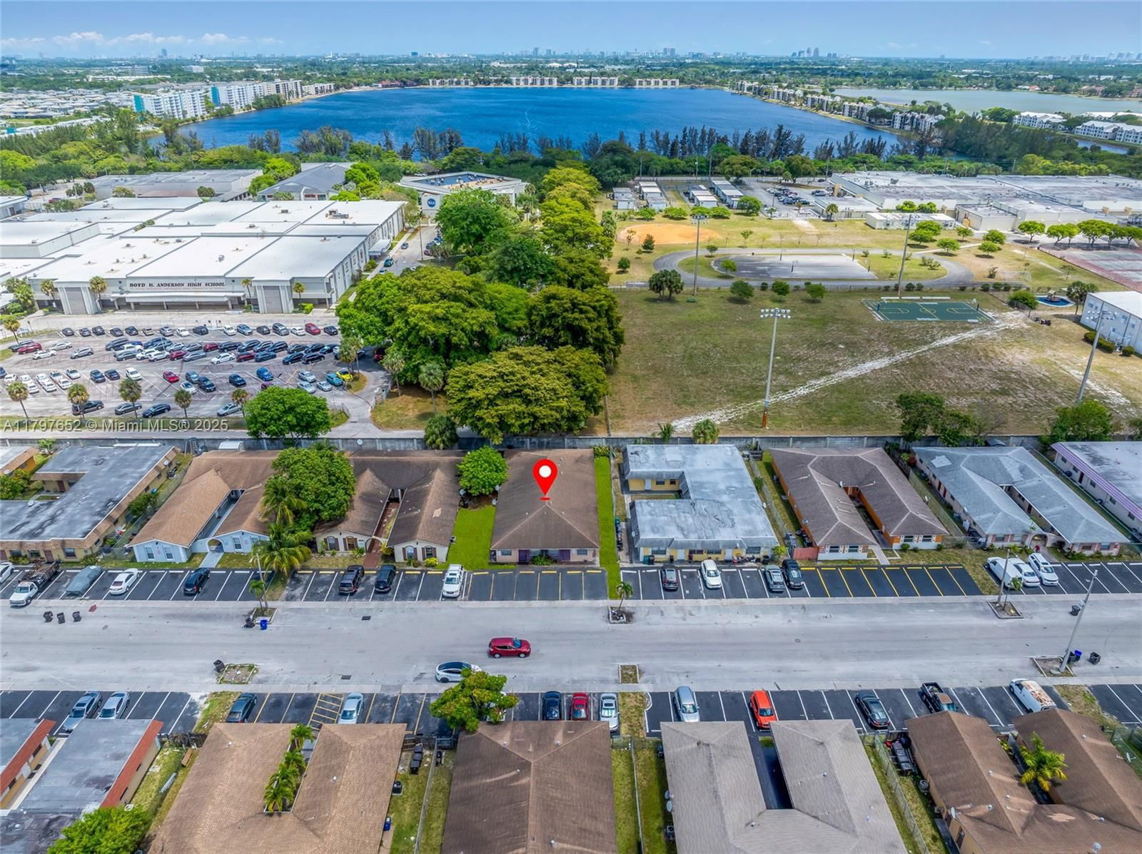 Real estate property located at 4020 30th Ter, Broward, Row 20-49-42, Lauderdale Lakes, FL