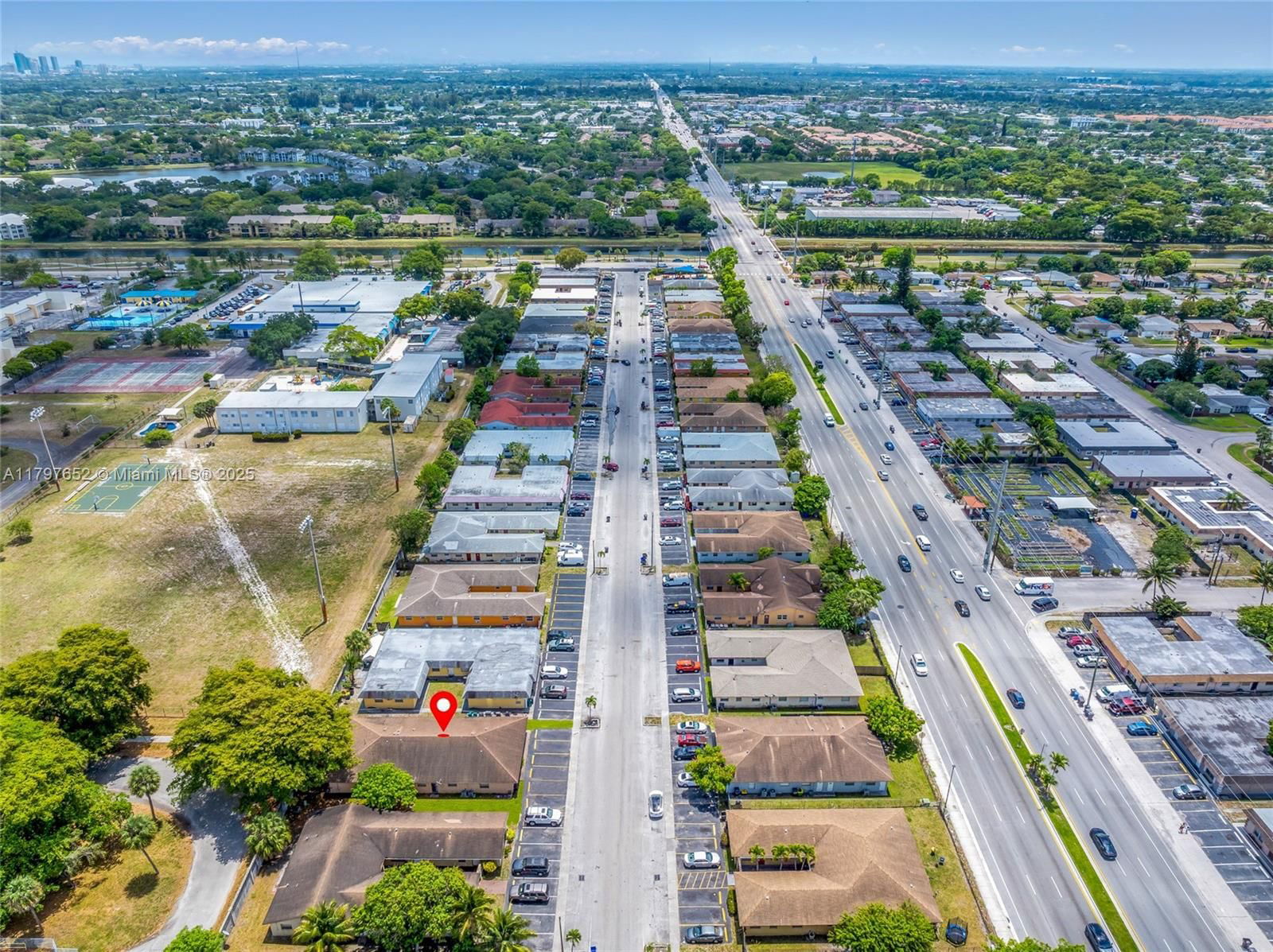 Real estate property located at 4020 30th Ter, Broward, Row 20-49-42, Lauderdale Lakes, FL