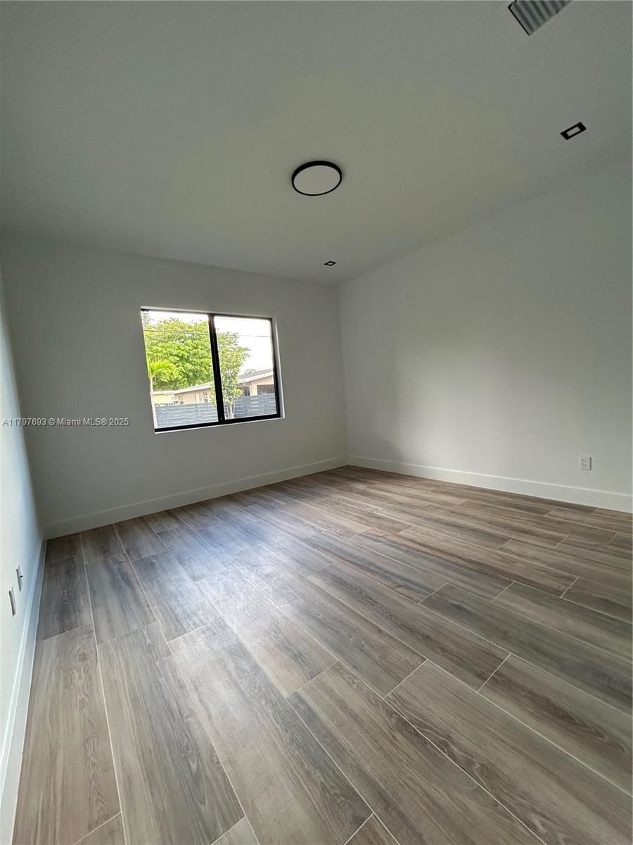 Real estate property located at 1611 30th Ave, Broward, Chula Vista 3rd Add, Fort Lauderdale, FL