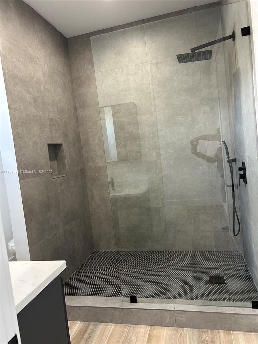 Real estate property located at 1611 30th Ave, Broward, Chula Vista 3rd Add, Fort Lauderdale, FL