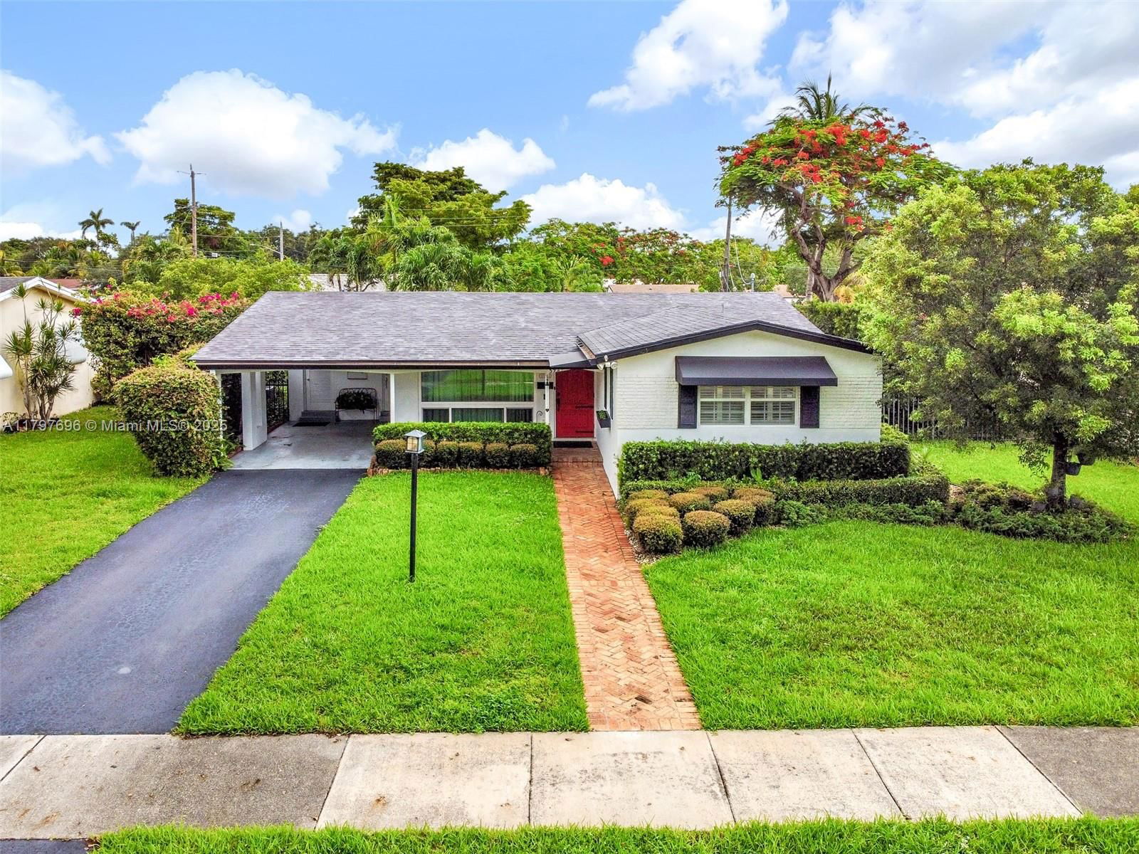 Real estate property located at 3921 Roosevelt St, Broward, Hollywood Hills, Hollywood, FL