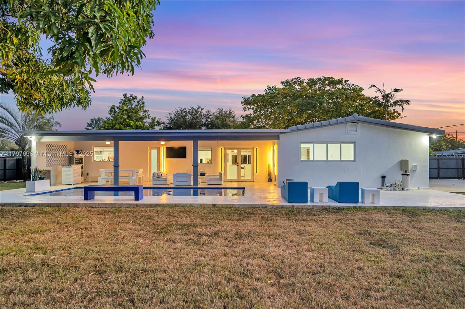 Real estate property located at 8501 142nd St, Miami-dade, Armstrong Sub, Palmetto Bay, FL