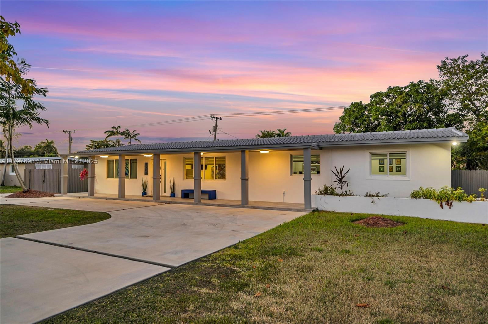 Real estate property located at 8501 142nd St, Miami-dade, Armstrong Sub, Palmetto Bay, FL
