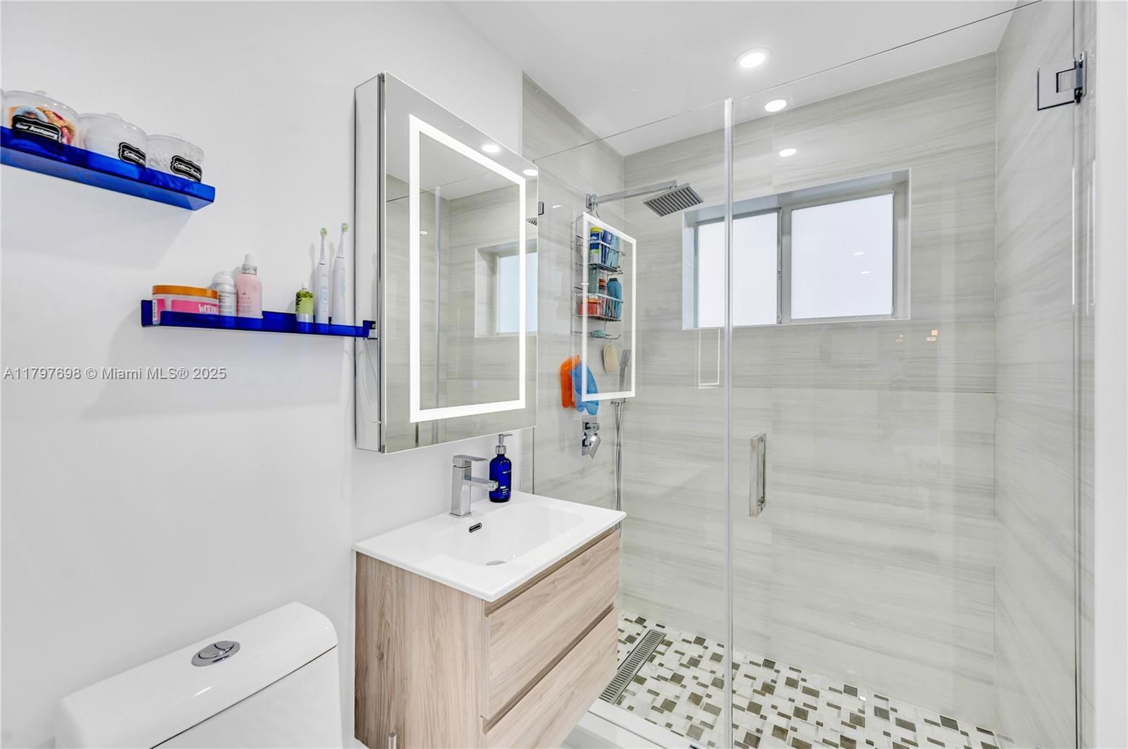 Real estate property located at 8501 142nd St, Miami-dade, Armstrong Sub, Palmetto Bay, FL