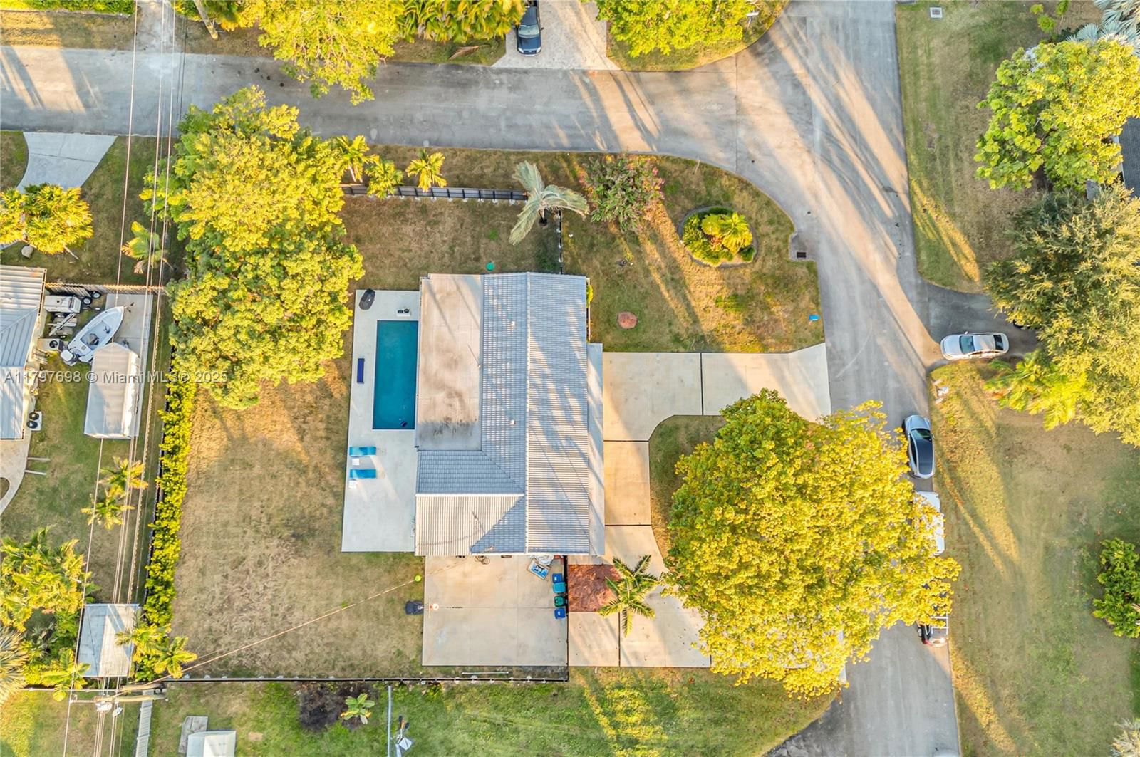 Real estate property located at 8501 142nd St, Miami-dade, Armstrong Sub, Palmetto Bay, FL