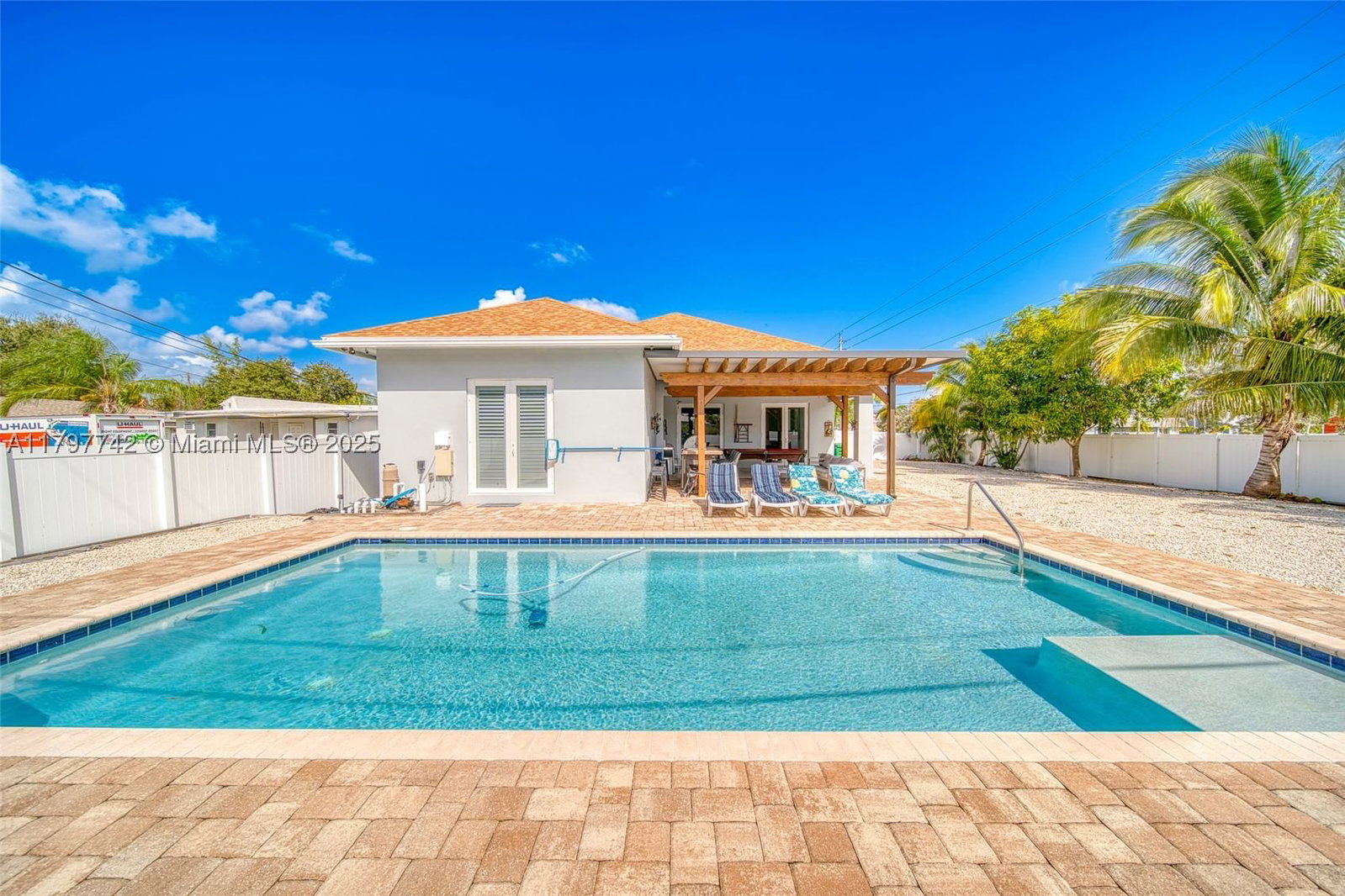 Real estate property located at 207 11th St, Broward, North Hollywood, Dania Beach, FL