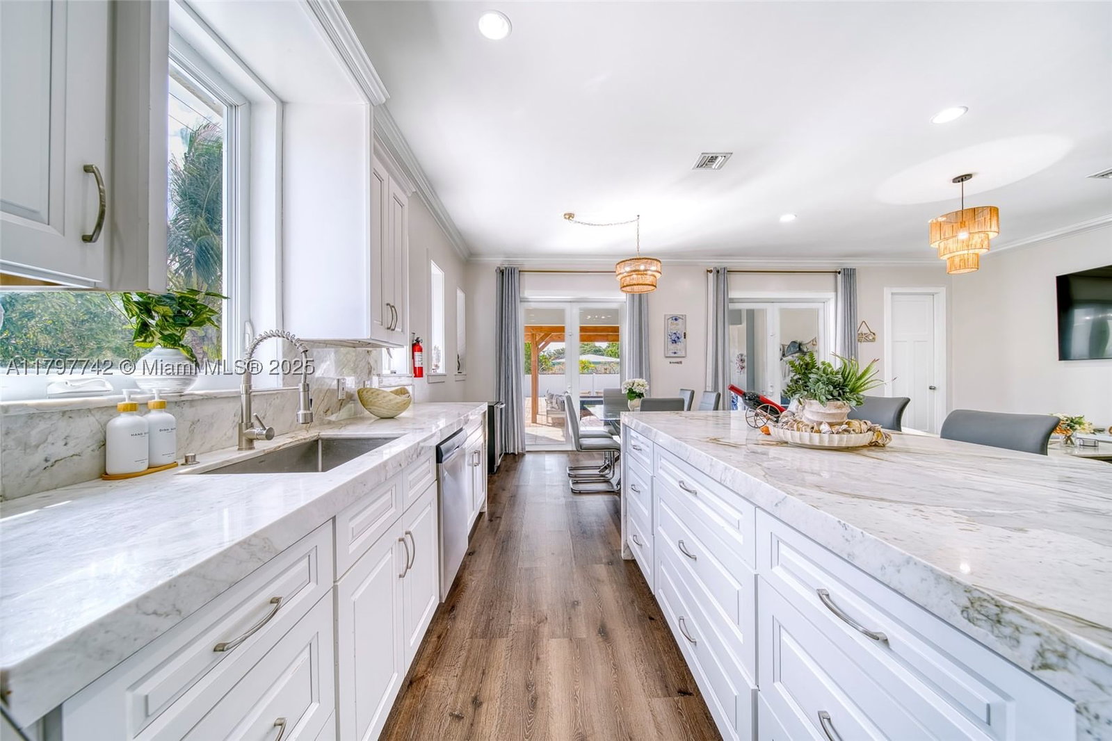 Real estate property located at 207 11th St, Broward, North Hollywood, Dania Beach, FL