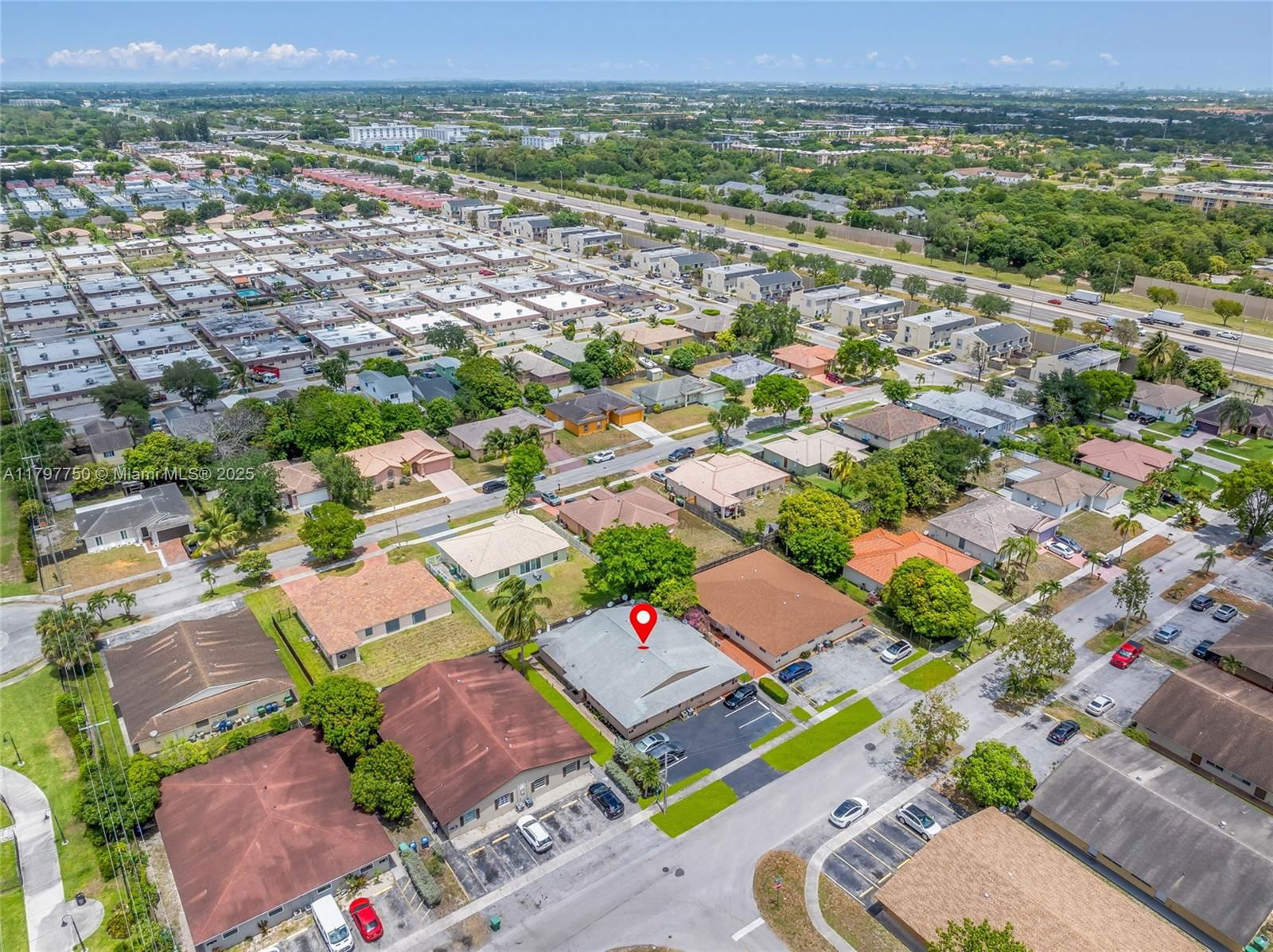 Real estate property located at 5321 22nd St, Broward, Stonebridge Estates, Lauderhill, FL