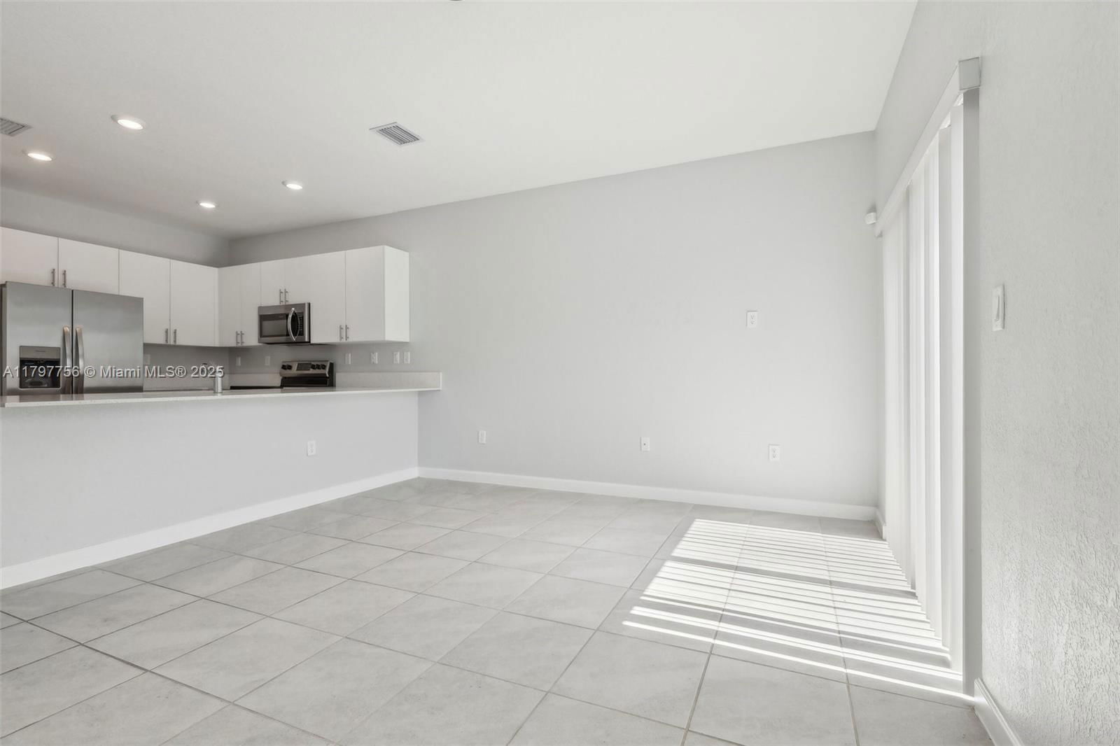 Real estate property located at 28625 132nd Ct, Miami-dade, Pine Isle, Homestead, FL