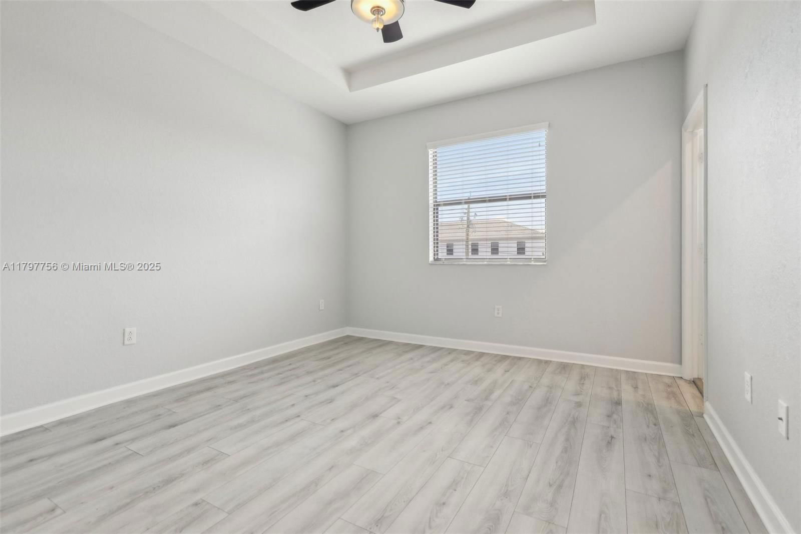 Real estate property located at 28625 132nd Ct, Miami-dade, Pine Isle, Homestead, FL