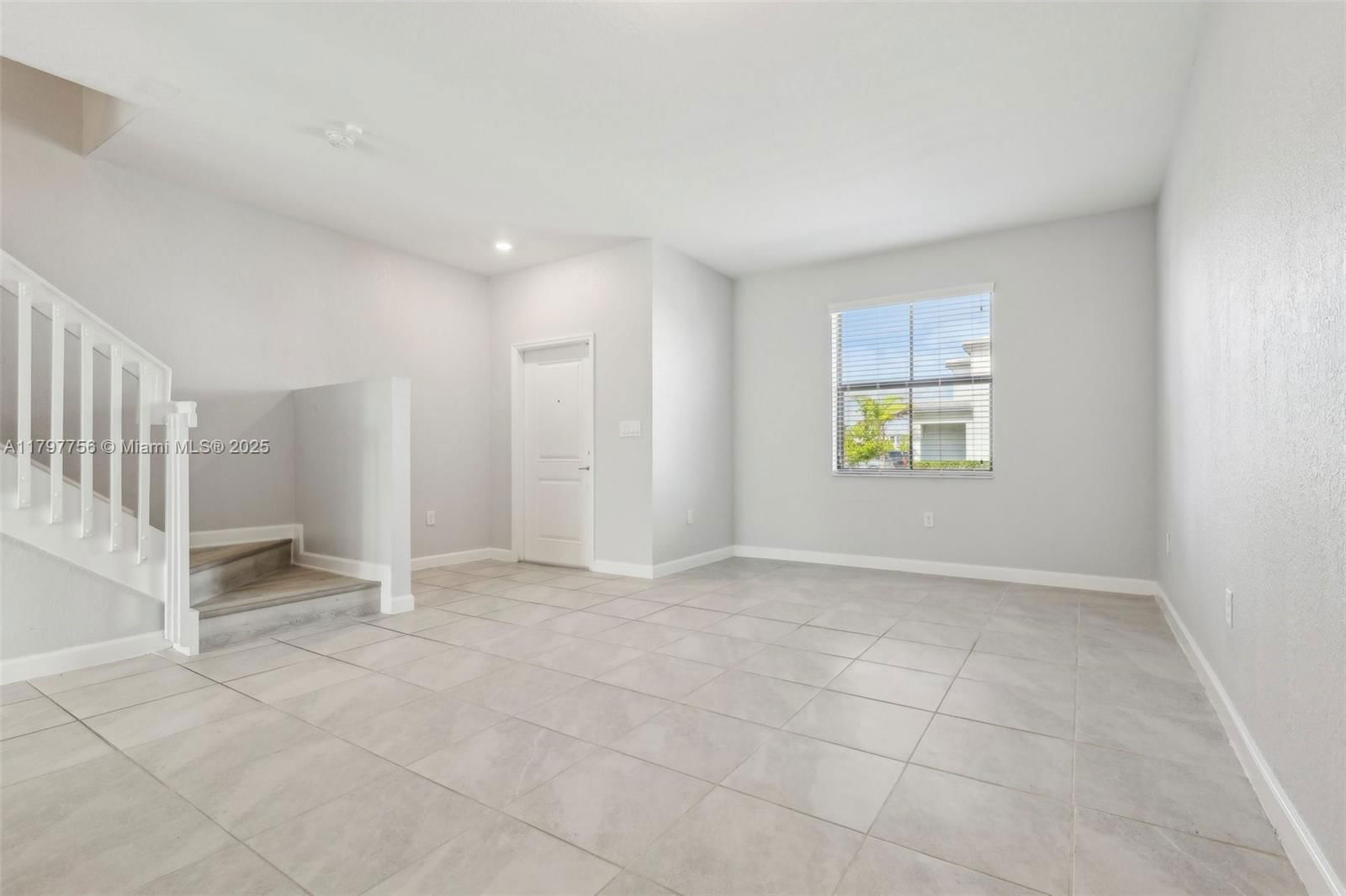 Real estate property located at 28625 132nd Ct, Miami-dade, Pine Isle, Homestead, FL
