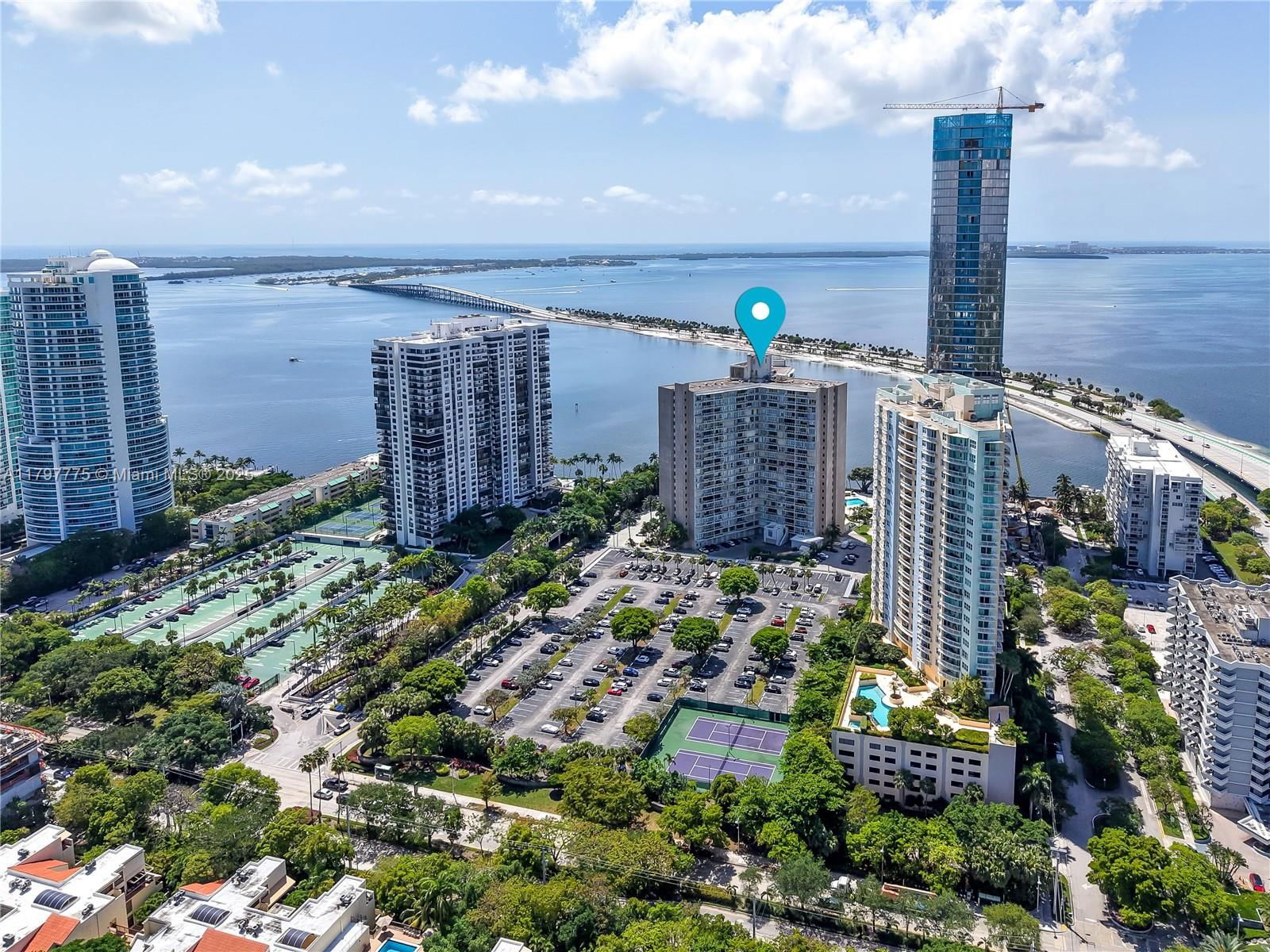 Real estate property located at 2451 Brickell Ave #4L, Miami-dade, Brickell Townhouse Condo, Miami, FL