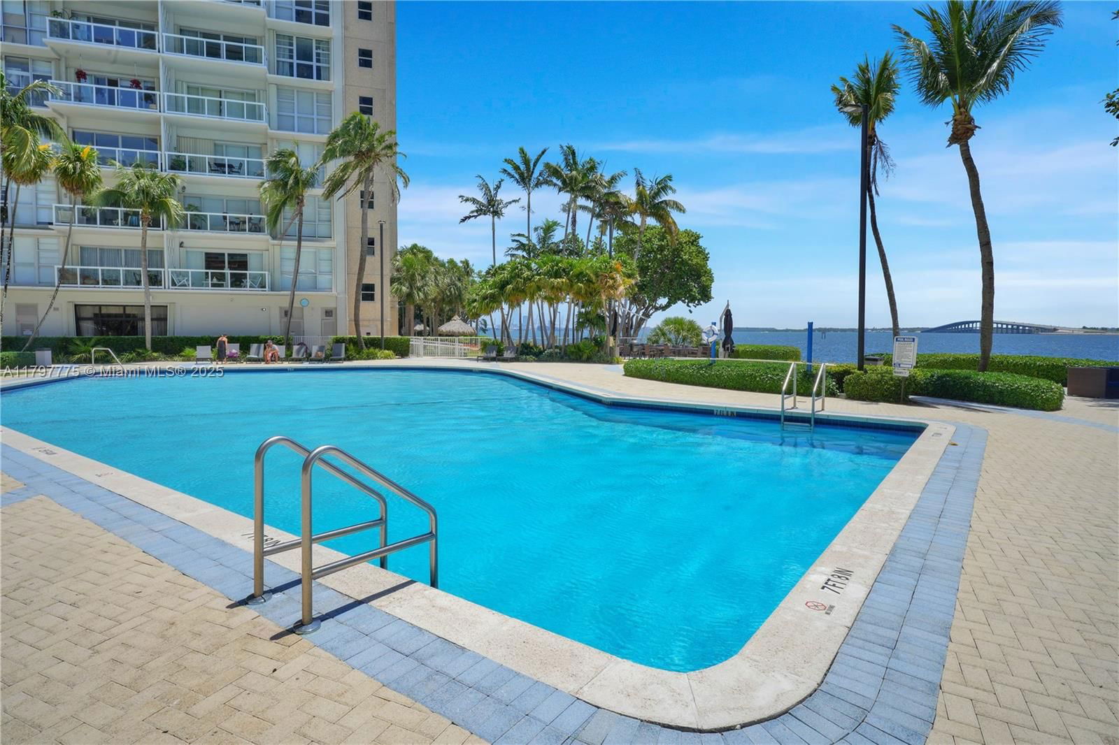 Real estate property located at 2451 Brickell Ave #4L, Miami-dade, Brickell Townhouse Condo, Miami, FL
