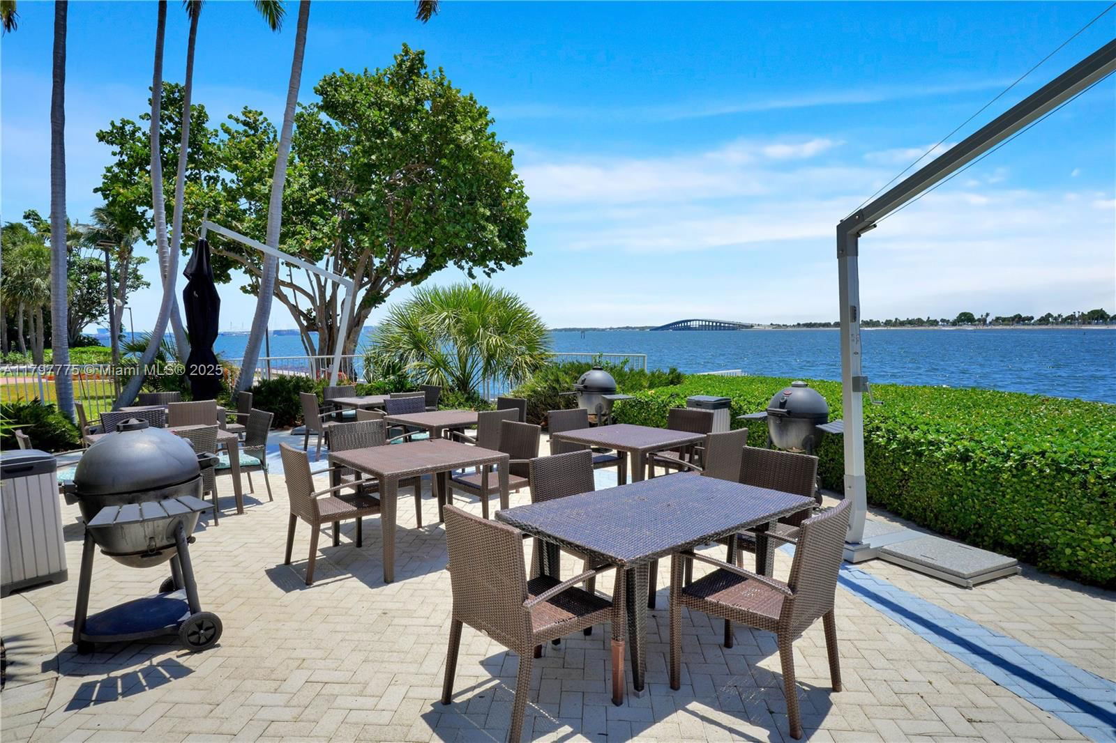 Real estate property located at 2451 Brickell Ave #4L, Miami-dade, Brickell Townhouse Condo, Miami, FL