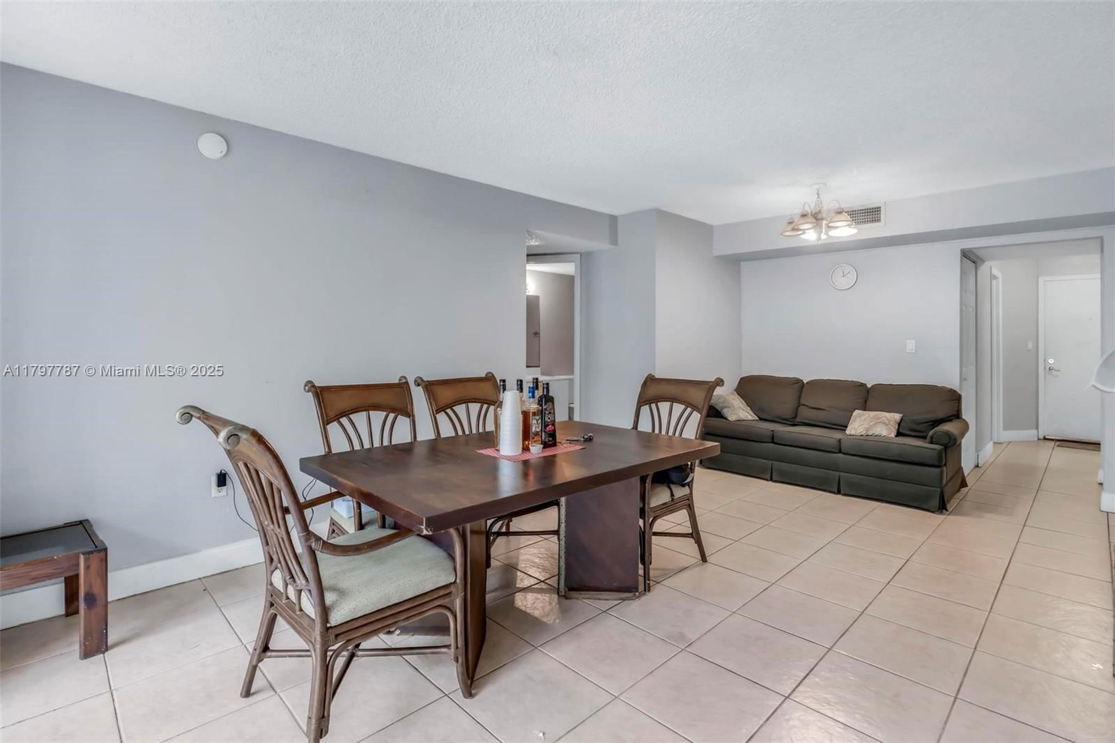 Real estate property located at 4235 University Dr #115, Broward, Springcrest Condo, Sunrise, FL