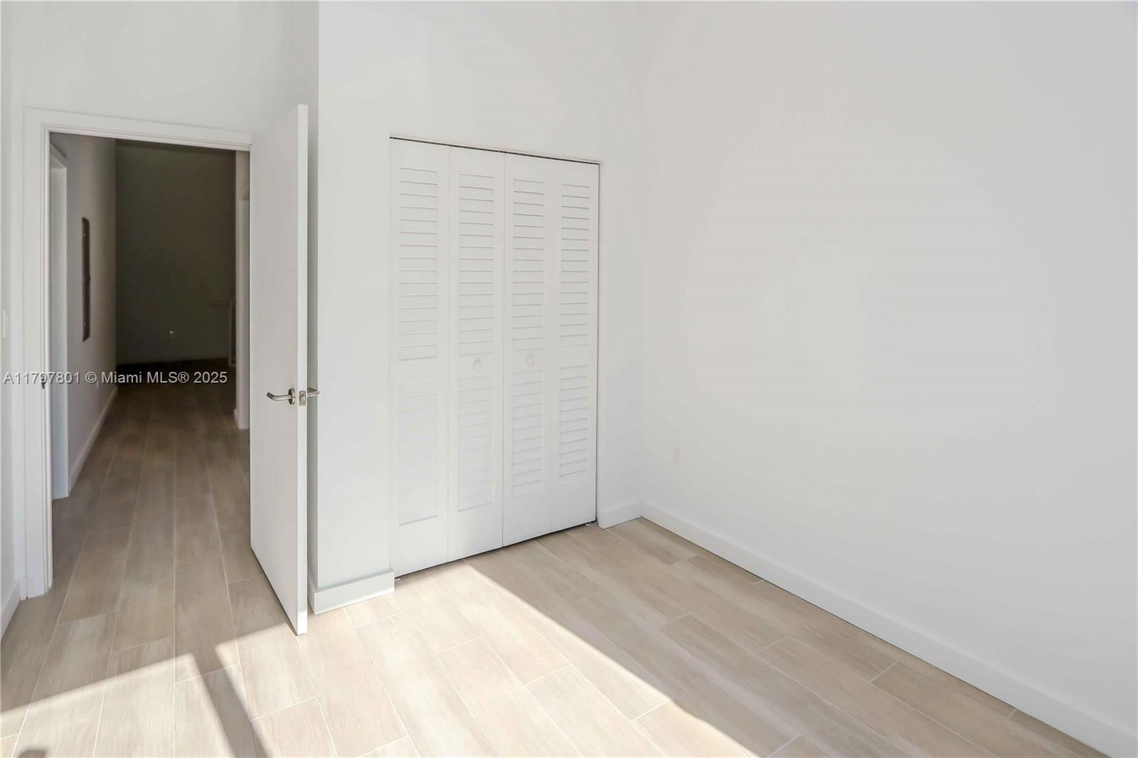 Real estate property located at 1600 1st Ave TH-07, Miami-dade, Le Parc At Brickell Condo, Miami, FL