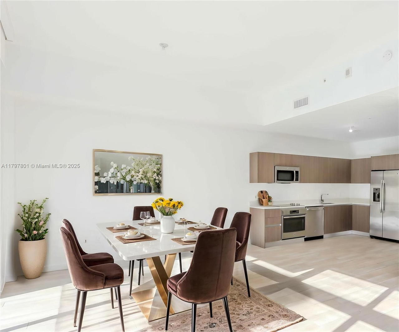 Real estate property located at 1600 1st Ave TH-07, Miami-dade, Le Parc At Brickell Condo, Miami, FL