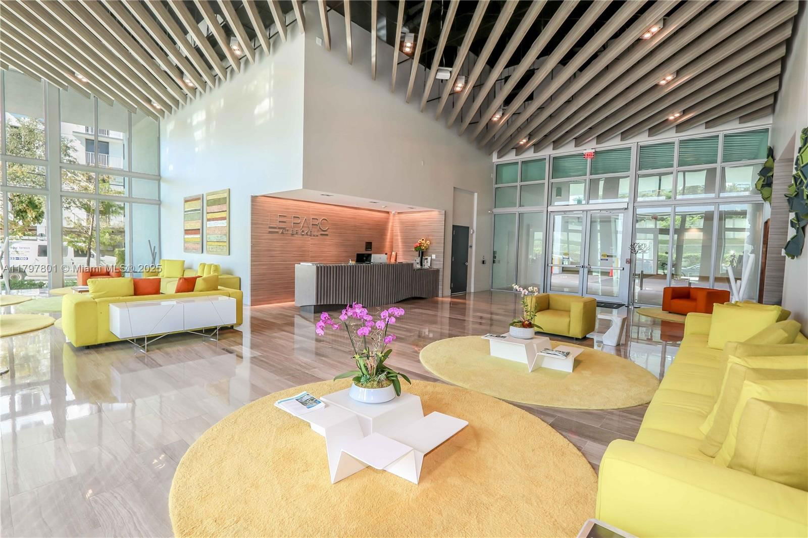 Real estate property located at 1600 1st Ave TH-07, Miami-dade, Le Parc At Brickell Condo, Miami, FL
