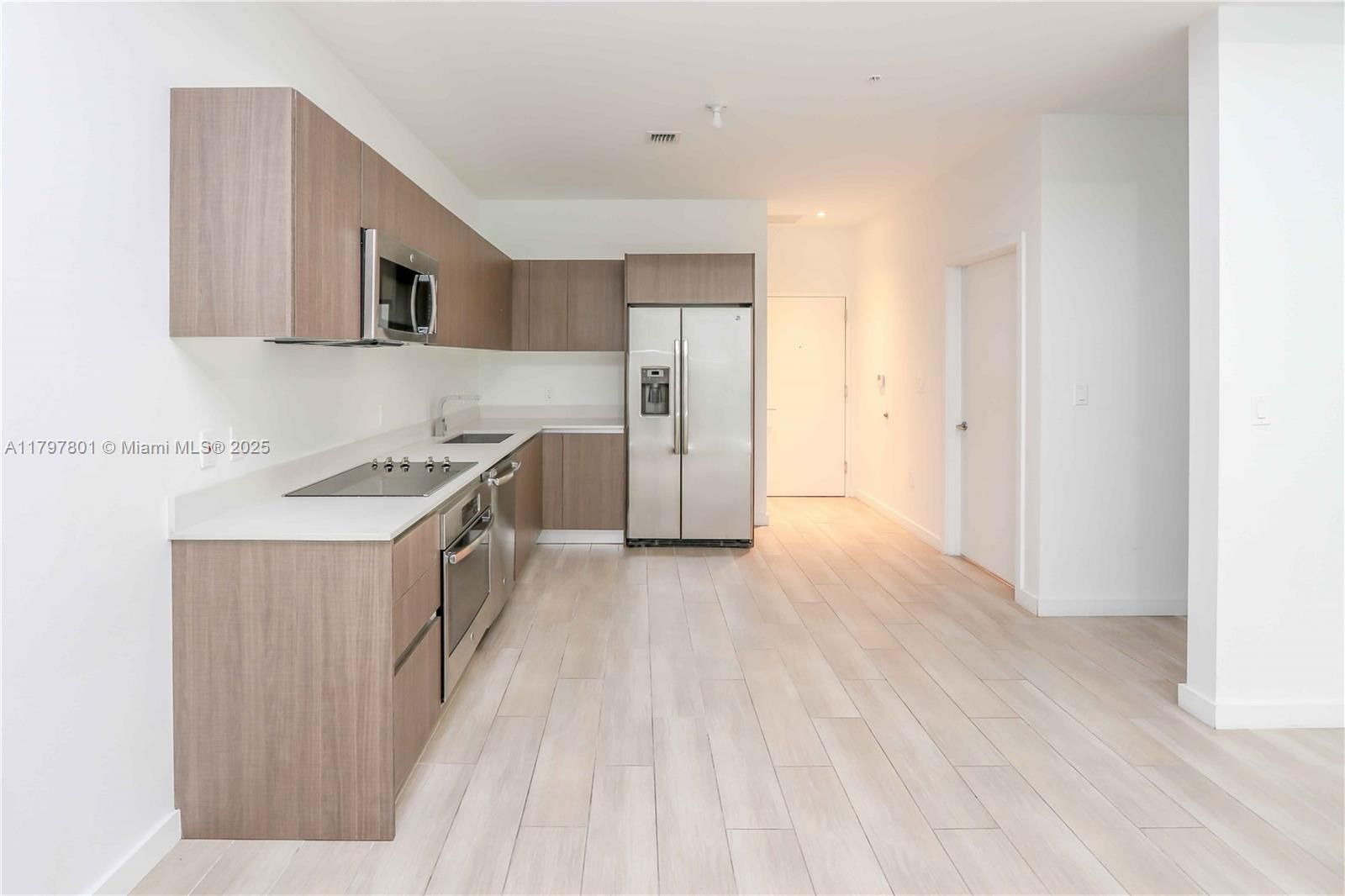 Real estate property located at 1600 1st Ave TH-07, Miami-dade, Le Parc At Brickell Condo, Miami, FL