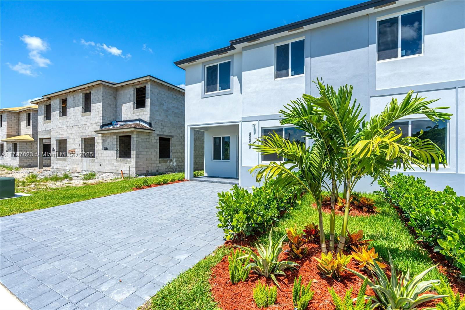 Real estate property located at 22429 125 AVE A, Miami-dade, Chloes Estates, Miami, FL