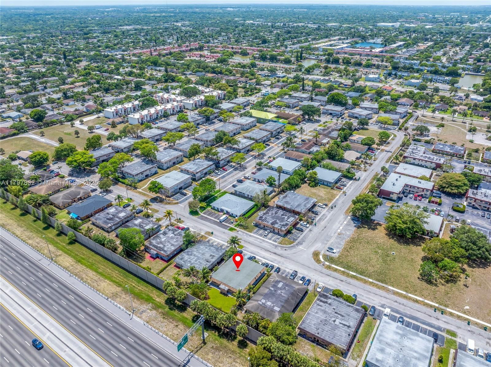 Real estate property located at 1848 52nd Ave, Broward, Sunshine Villas First Add, Lauderhill, FL