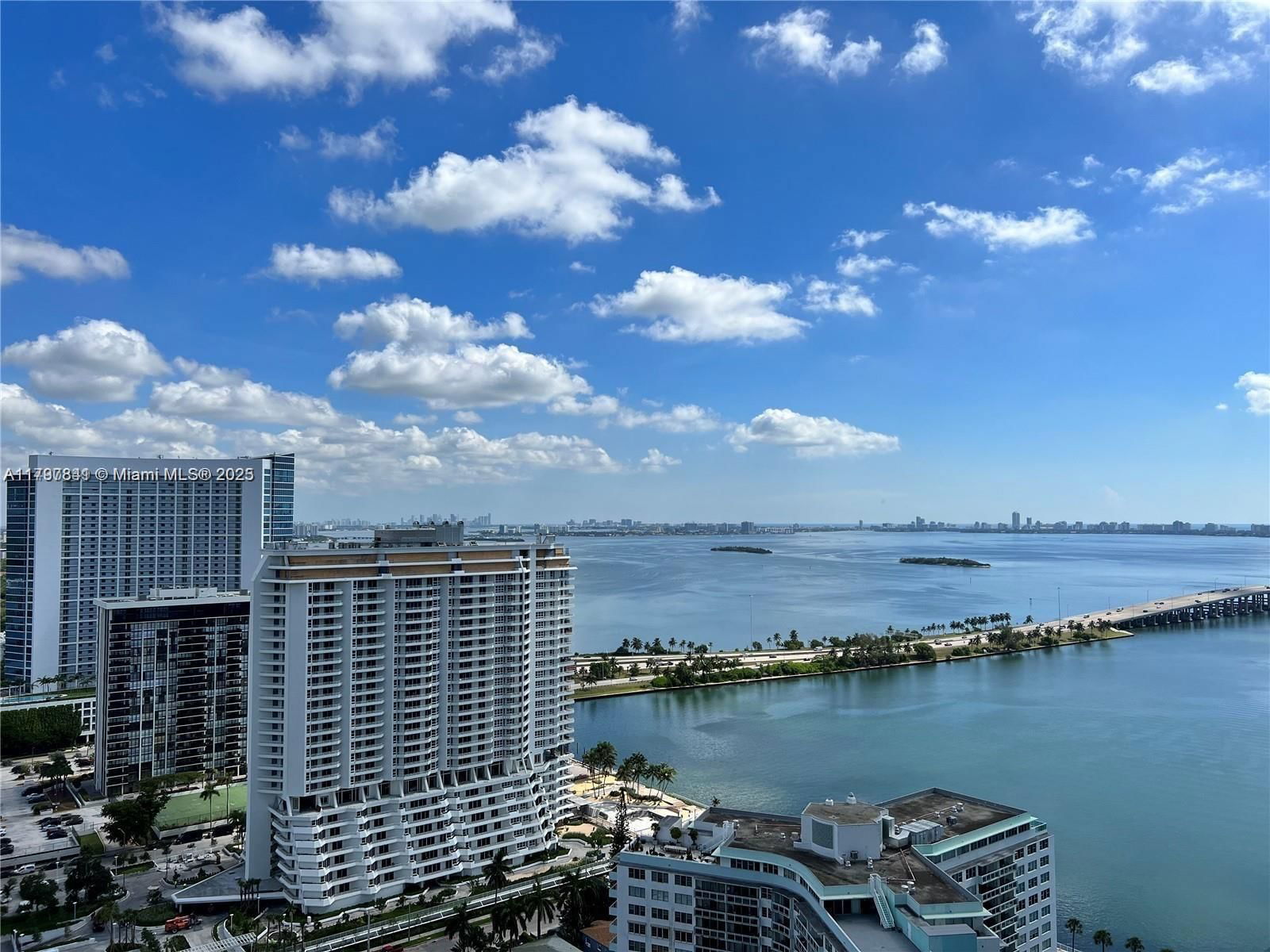 Real estate property located at 501 31st St #2802, Miami-dade, Paraiso Bayviews Condo, Miami, FL