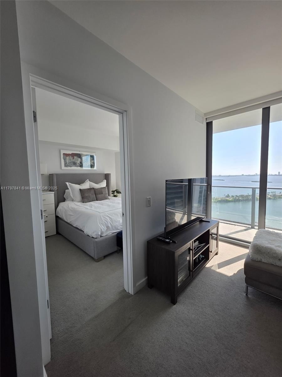Real estate property located at 501 31st St #2802, Miami-dade, Paraiso Bayviews Condo, Miami, FL