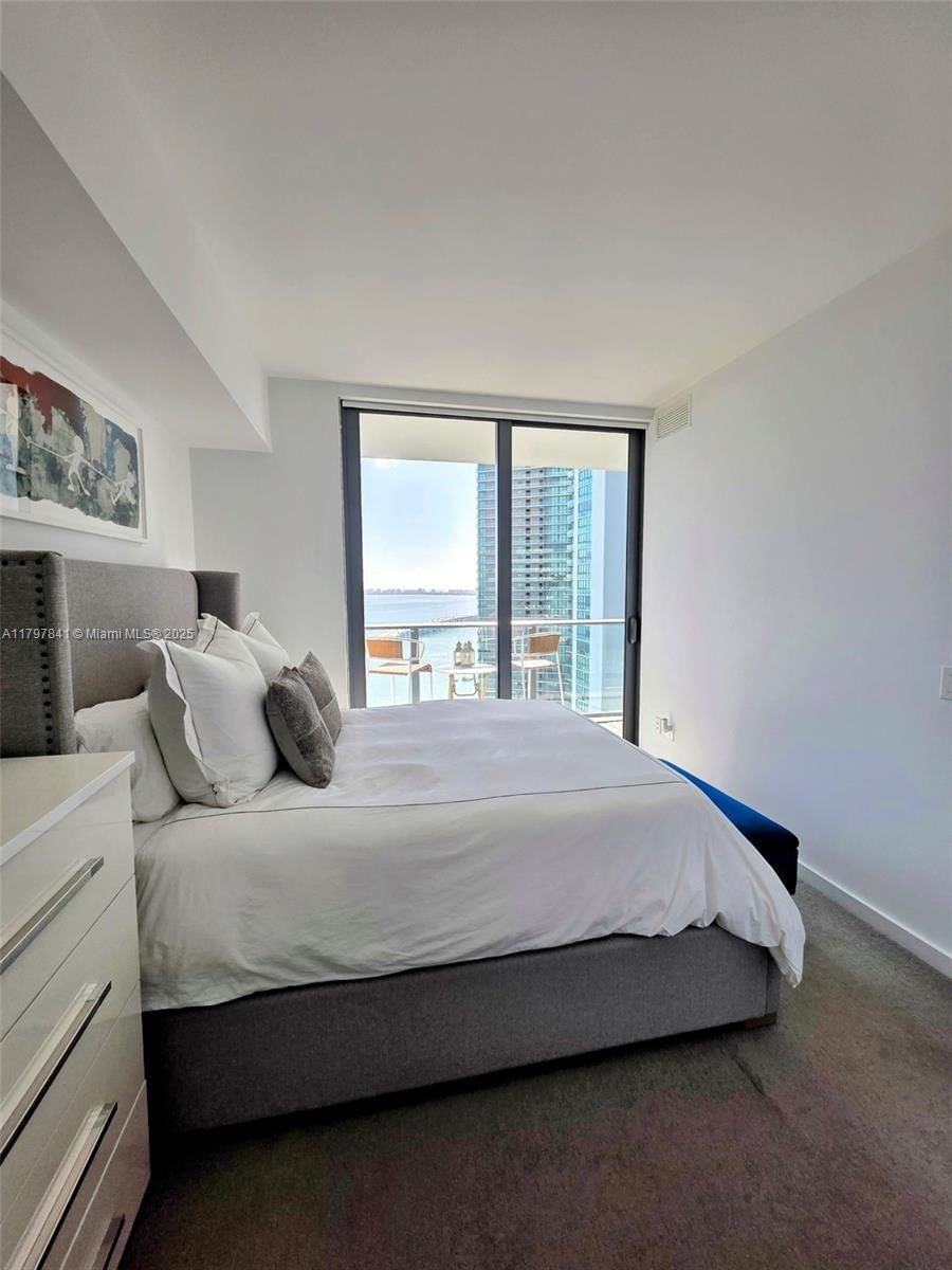 Real estate property located at 501 31st St #2802, Miami-dade, Paraiso Bayviews Condo, Miami, FL