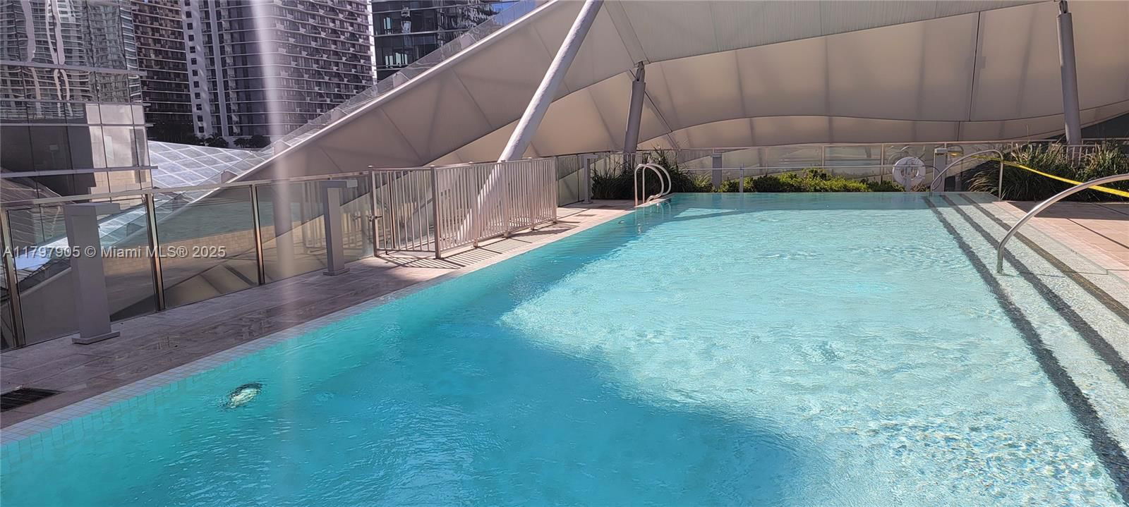 Real estate property located at 68 6th St #2110, Miami-dade, Reach Condo, Miami, FL