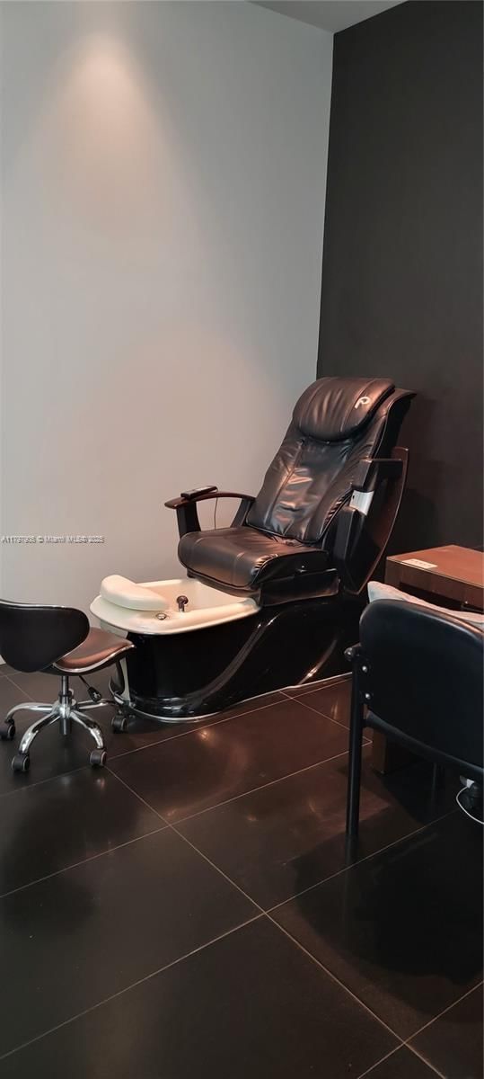 Real estate property located at 68 6th St #2110, Miami-dade, Reach Condo, Miami, FL