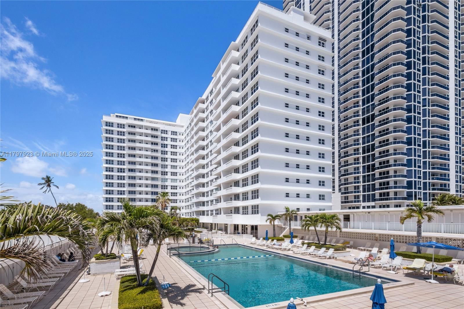Real estate property located at 4747 Collins Ave PH04, Miami-dade, Mimosa Condo, Miami Beach, FL