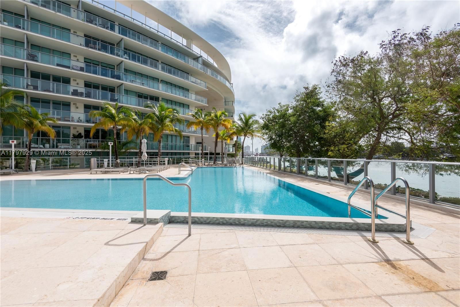 Real estate property located at 6620 Indian Creek Dr #408, Miami-dade, Amd Pl Of 2nd Ocean Front, Miami Beach, FL