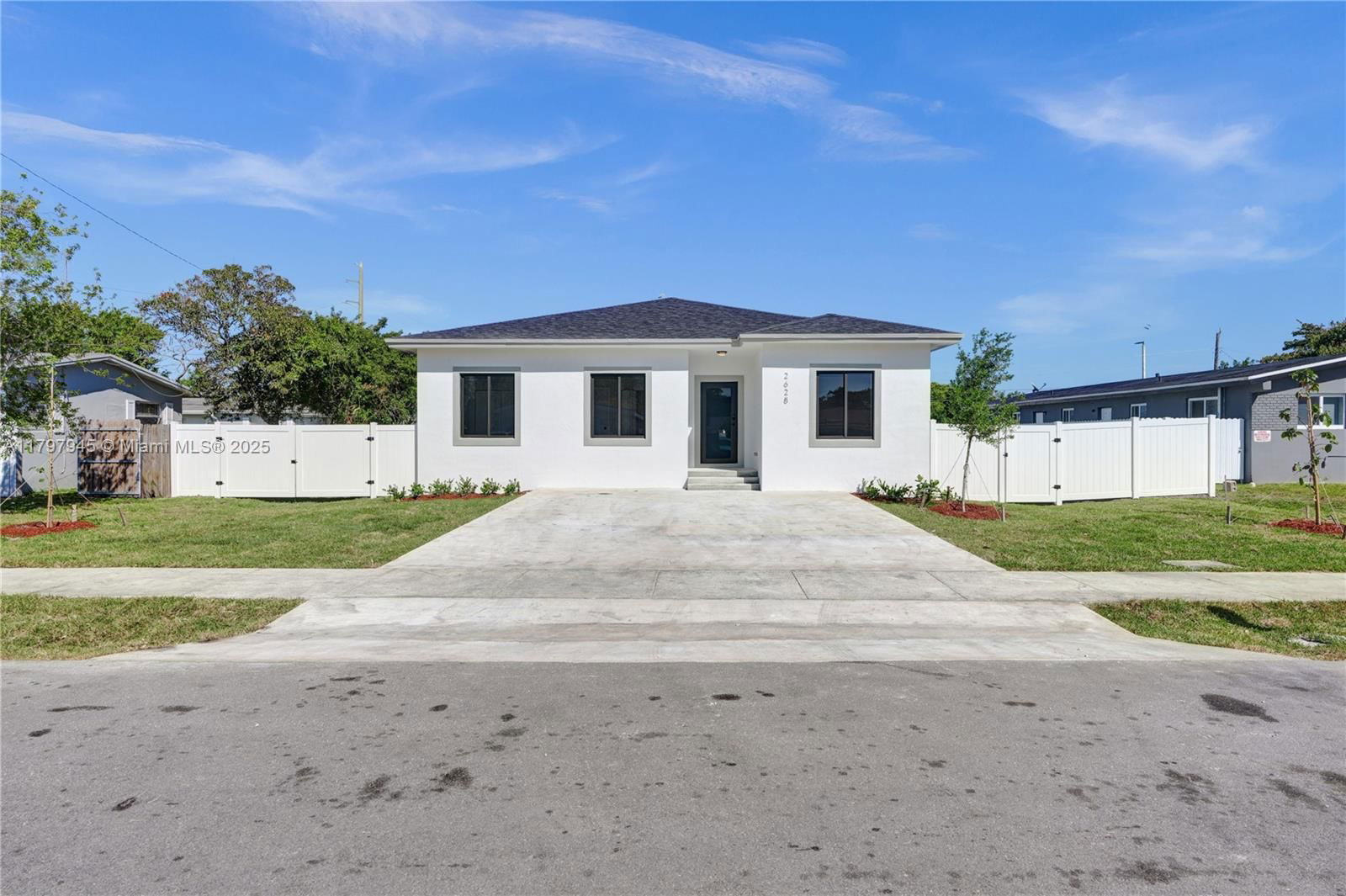 Real estate property located at 2628 18th Ter, Broward, Oakland Park, Oakland Park, FL