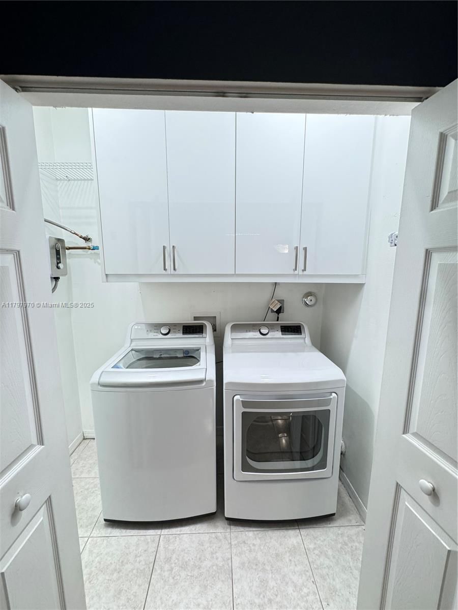 Real estate property located at 2274 42nd Cir, Miami-dade, Marbella Cove, Homestead, FL