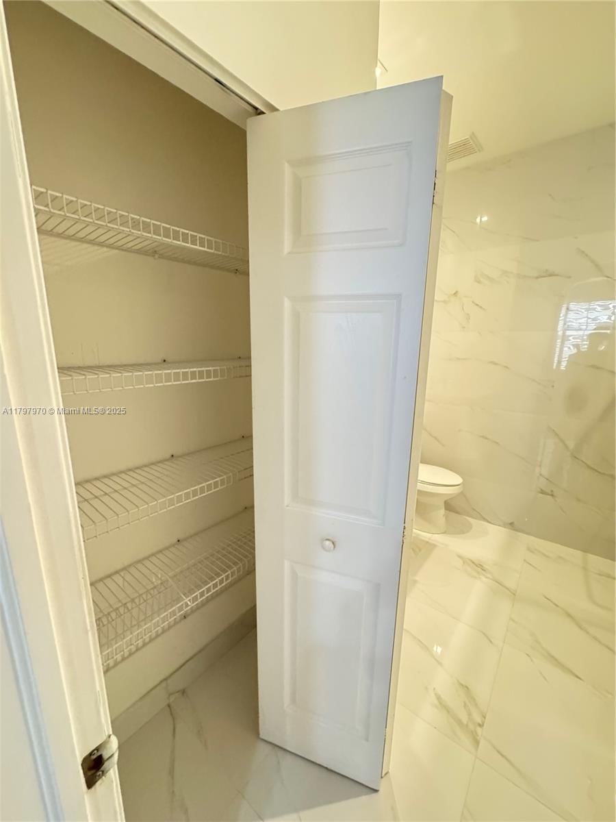 Real estate property located at 2274 42nd Cir, Miami-dade, Marbella Cove, Homestead, FL
