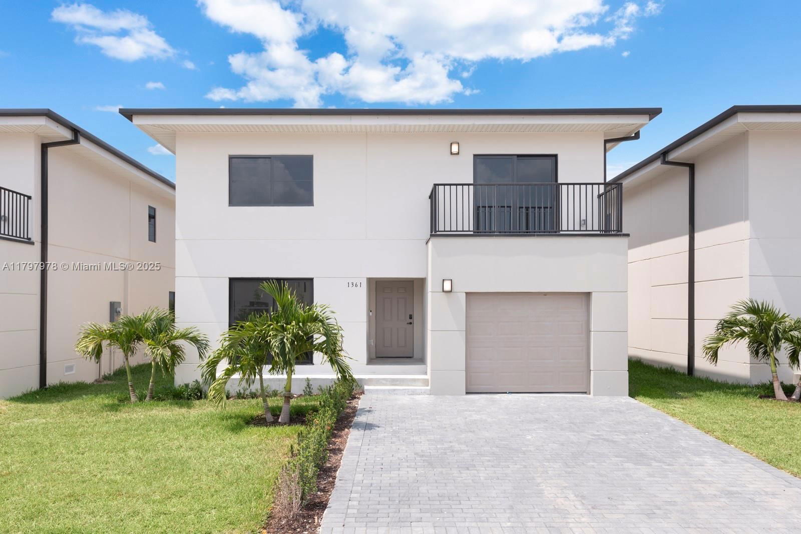 Real estate property located at 1363 1 ST, Miami-dade, On Alba Onx Homes, Florida City, FL
